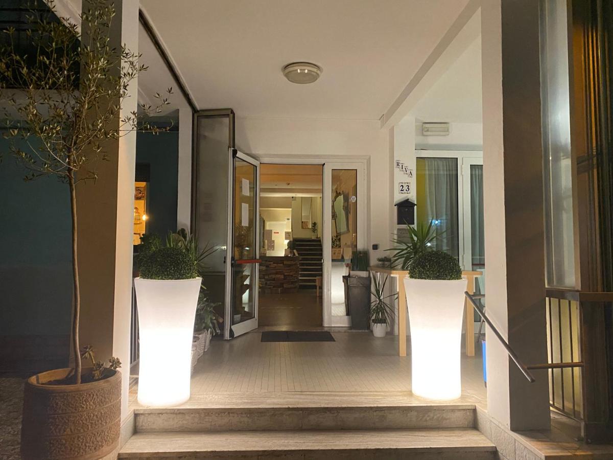 Hotel Riva Rímini Exterior foto